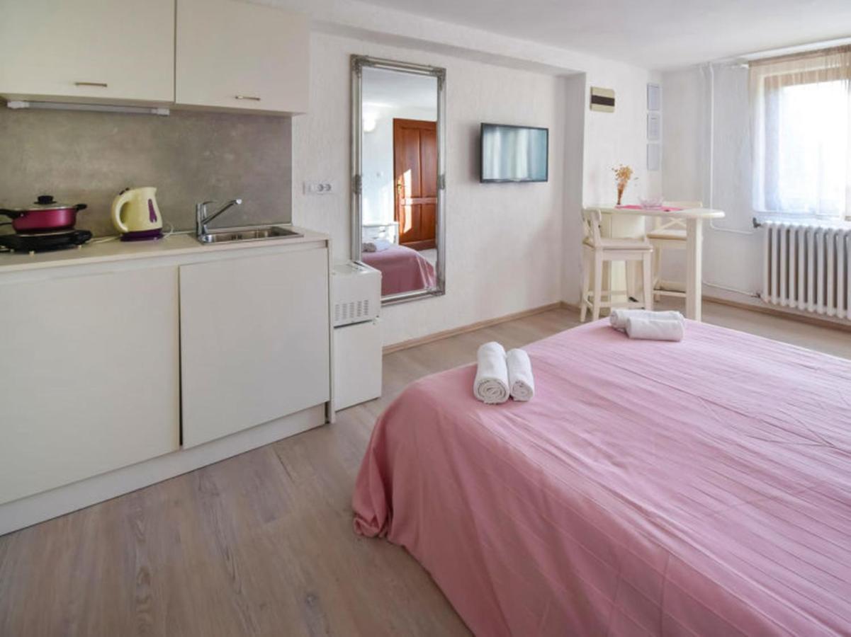 Studios Barre With Jacuzzi Rovinj Kültér fotó